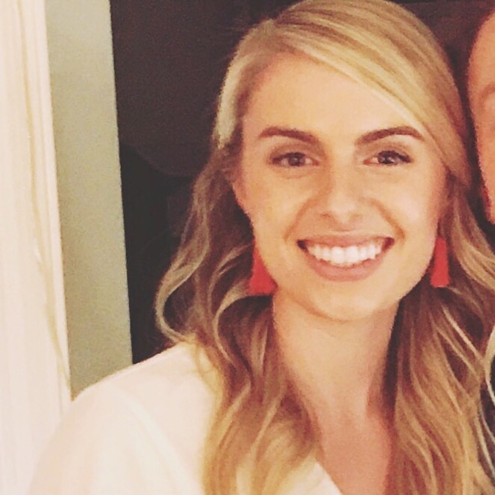 Meet your Posher, Abigail